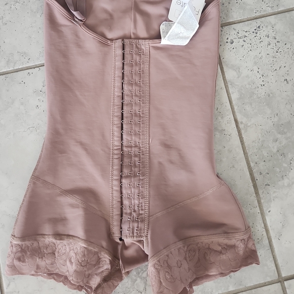 Fajate 100% made in colombia woman body shaper 12066 - Picture 6 of 6